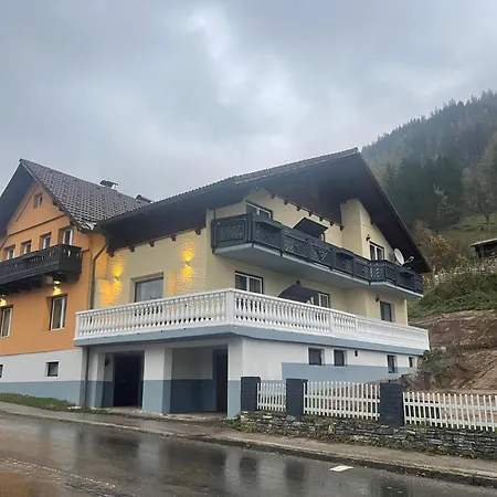 Villa Gruener & Residenzen *