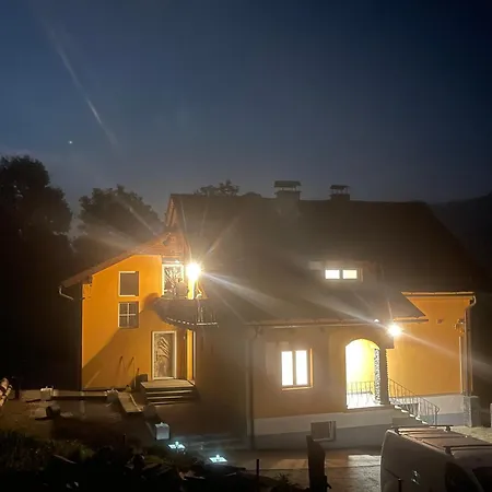 Gruener & Residenzen וילה